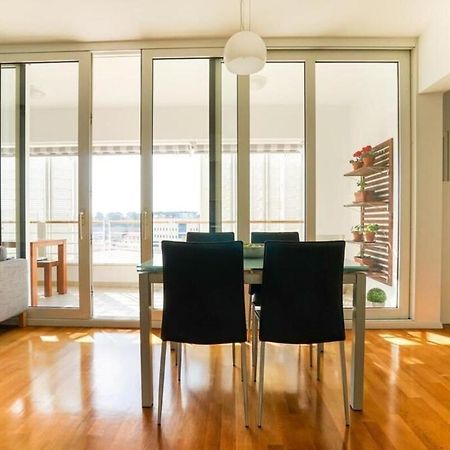 Apartment Zara White Buitenkant foto
